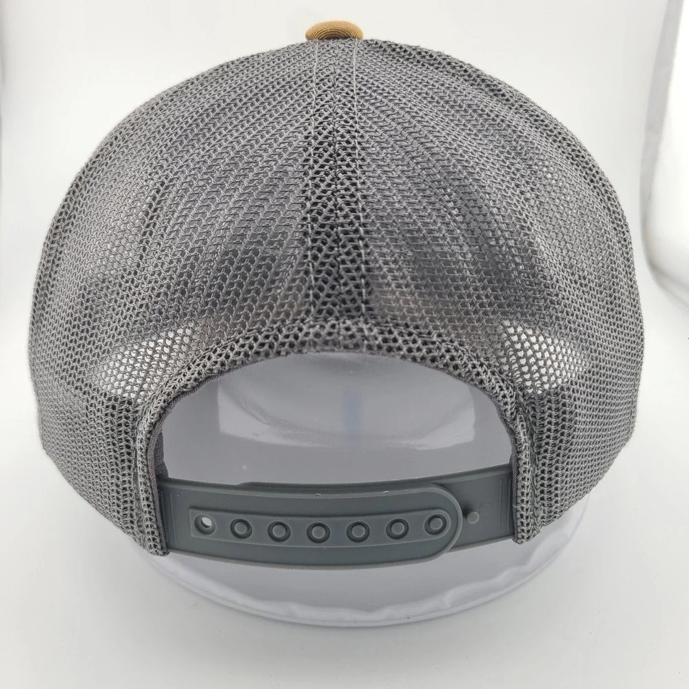 Columbia Trucker Cap Mens Tan Gray Mesh Back Bear Mountain Patch Snapback Hat
